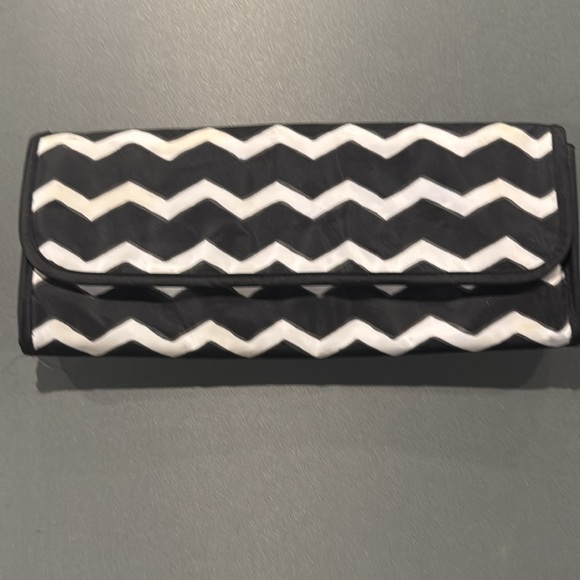 thirty-one black and white Thermal Travel bag - Picture 2 of 6